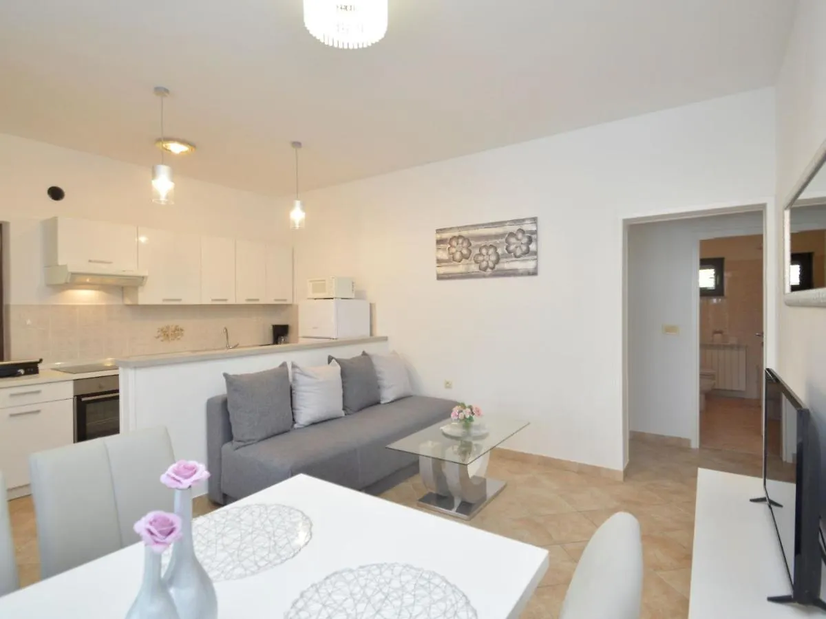 Holiday Home Kristina By Interhome Višnjan